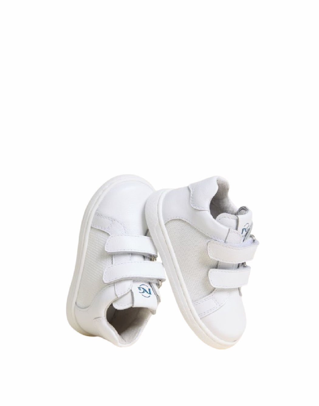 Sneaker Nero Giardini con strappi