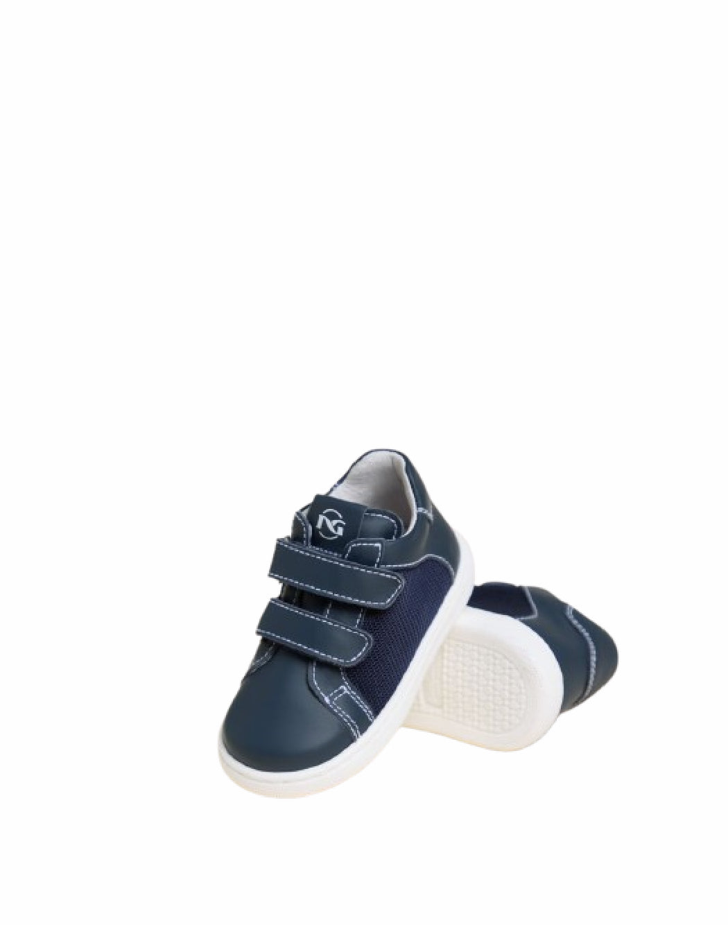 Sneaker Nero Giardini con strappi